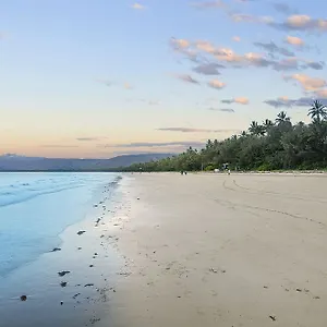 Aparthotel By The Sea, Port Douglas