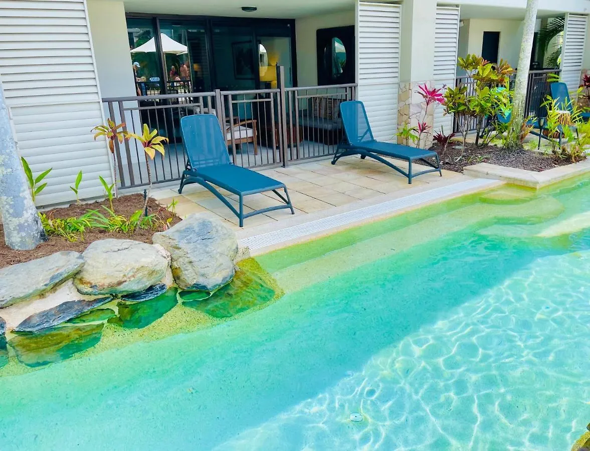 Lagoon Swimout Absolute Pool Front - Slice Of Paradise - Sea Temple Pt Douglas Port Douglas
